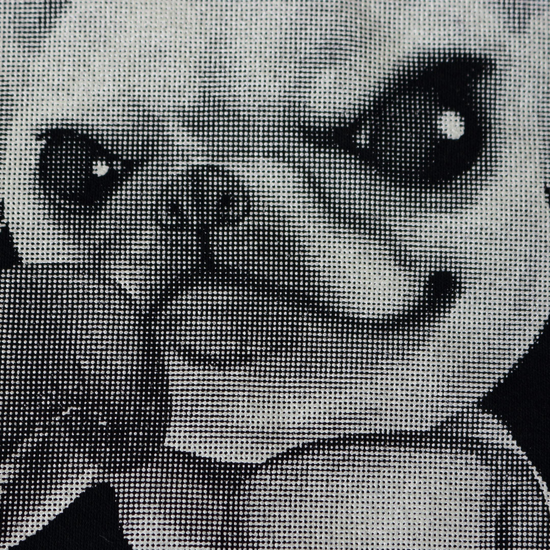 背面局部網版網點印花