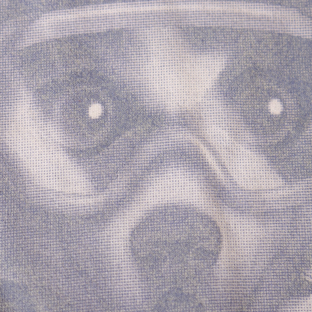 背面局部網版網點印花