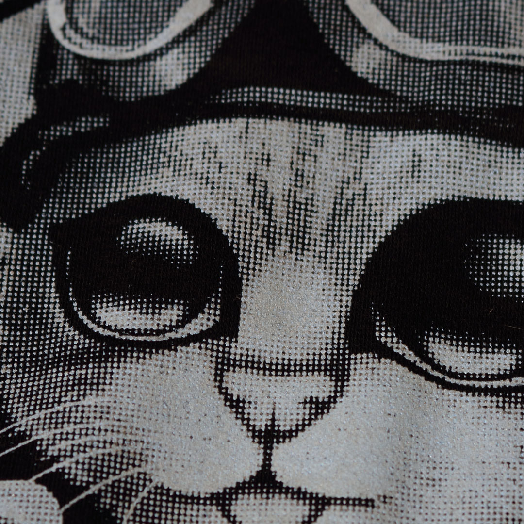 背面局部網版網點印花